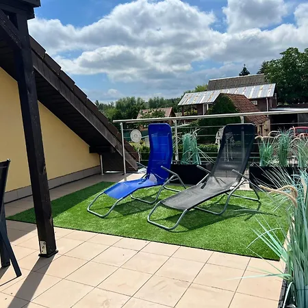 Nad Jeziorem Appartement *